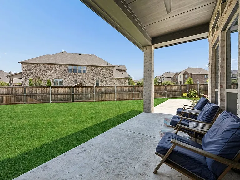 13946 Falcon Ranch Dr — Photo 36