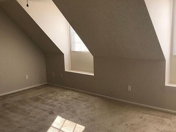 5th image of 13906 Woodland Dr