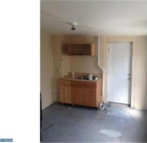 1st image of 229 Reed St