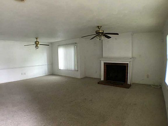 5th image of 1833 Gravenhurst Dr