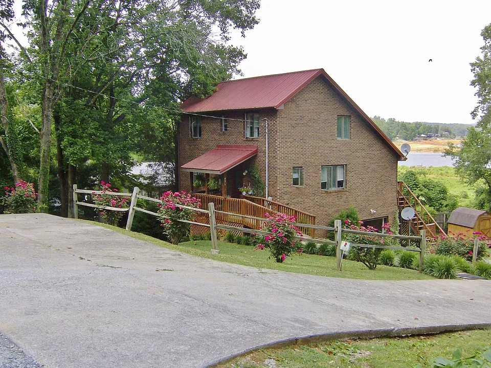 436 Sunny Lane Private Dr