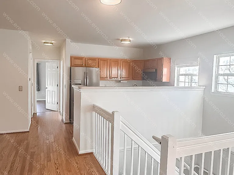 1183 Freesia Ct — Photo 2