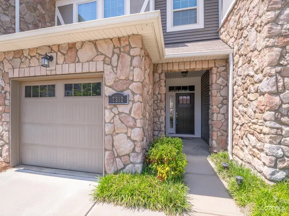 7312 Dulnian Way, Charlotte, NC 28278