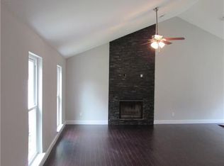4105 Emerson Dr, Grand Prairie, TX 75052