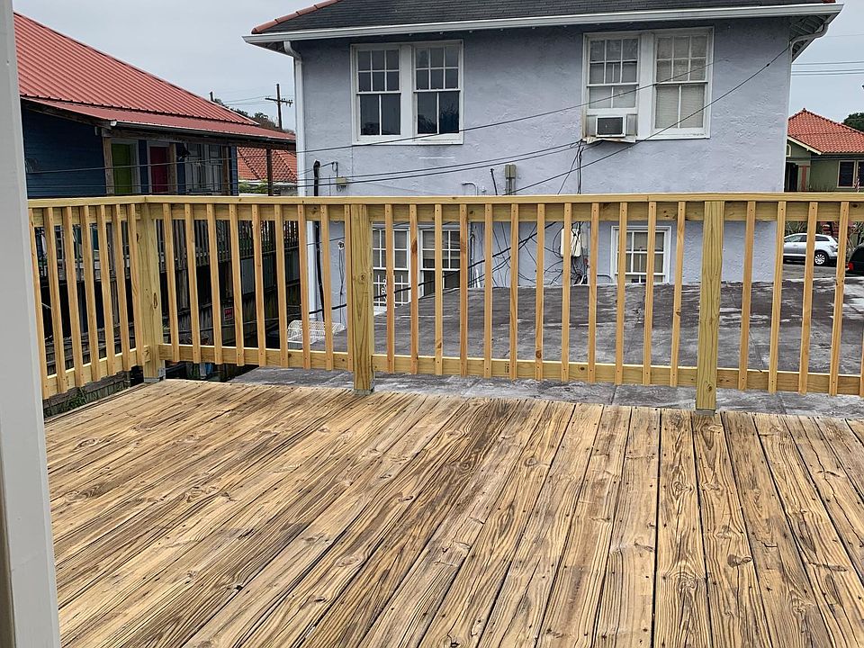 Upstairs Deck off Bedroom
