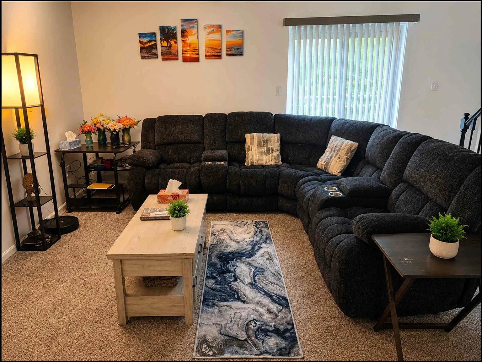 1 bed, 1.5 bath, 1200 sqft, $900 — Photo 2