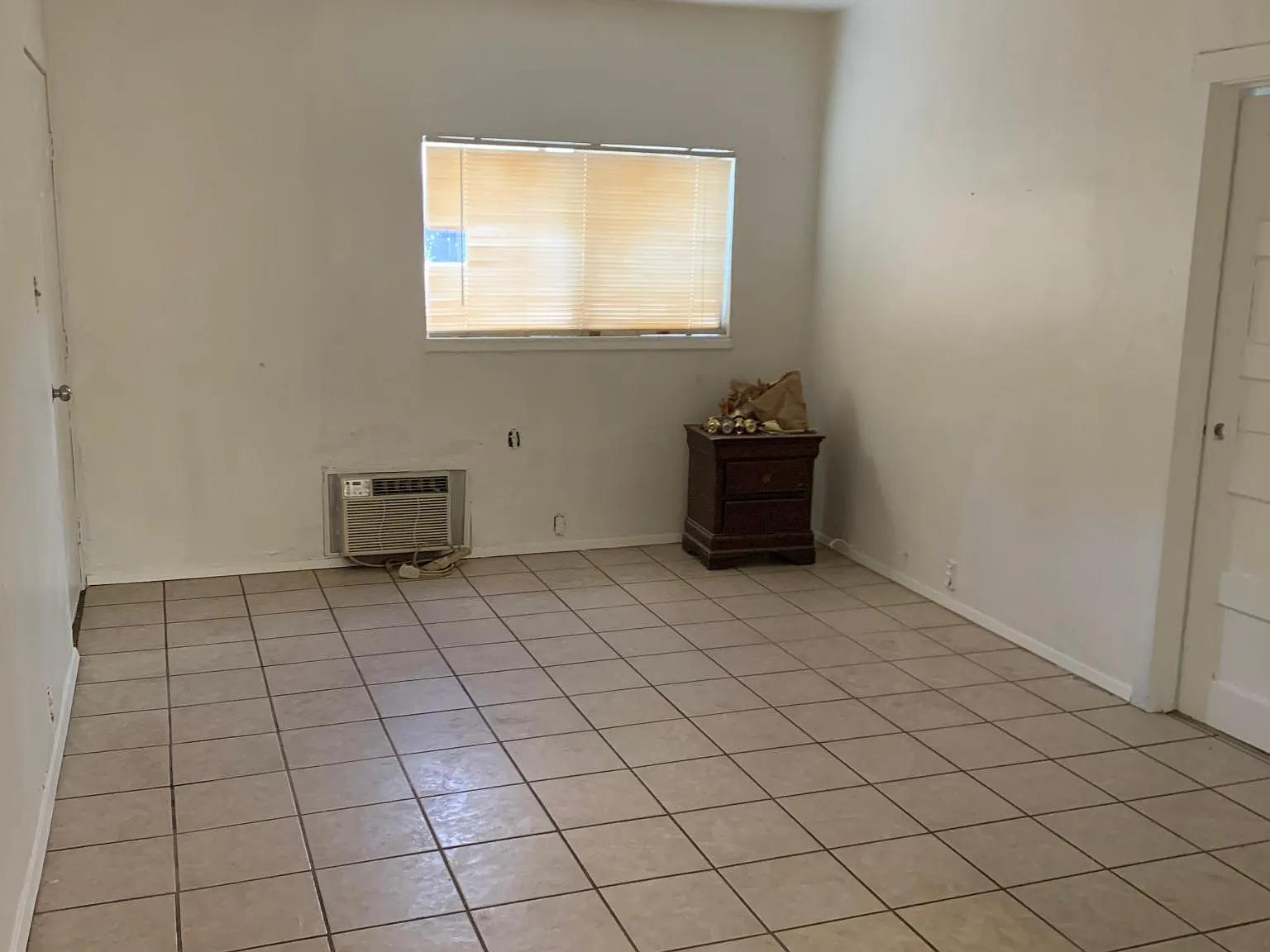 2 bed, 900 sqft, $1,850 — Photo 4