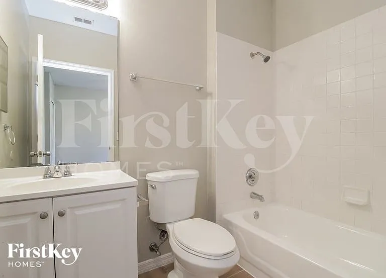 115 Marsh St — Photo 8