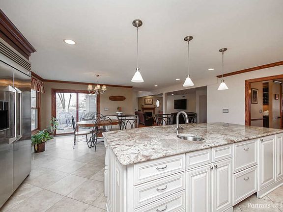 4th image of 1414 Westminster Ct