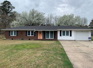 8916 Ferndale Ln, Shreveport, LA 71118