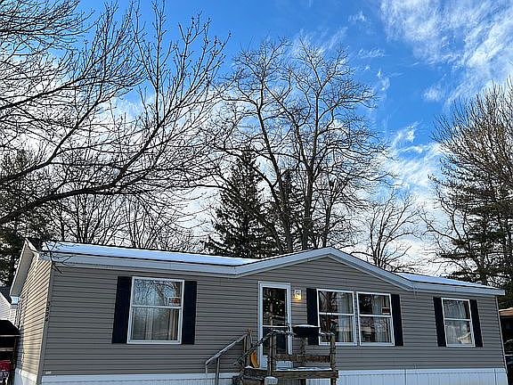 5th image of 3524 Aster Ct