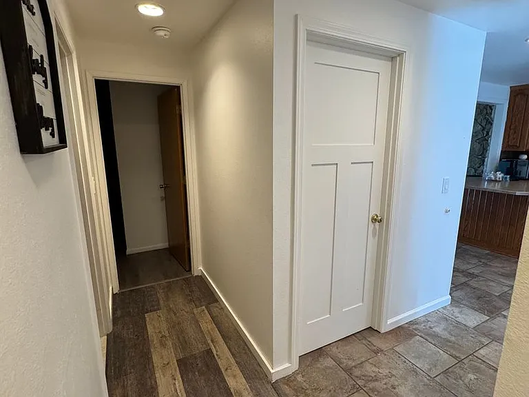 225 Kashmir Ct SE — Photo 19