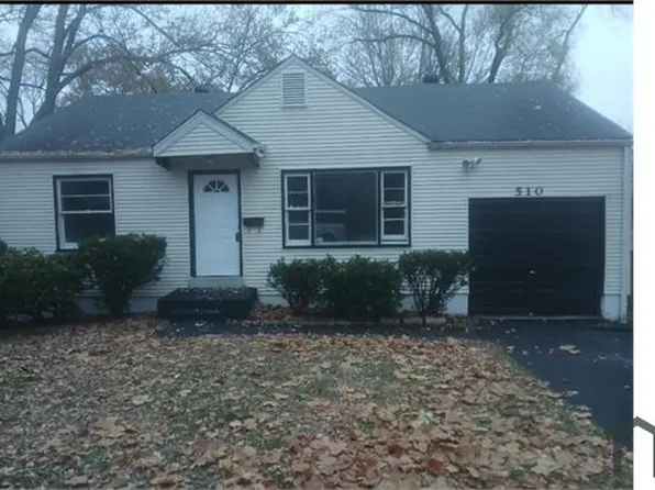 510 Ames Pl, Saint Louis, MO 63135