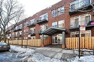 1st image of 2333 W Saint Paul Ave APT 205