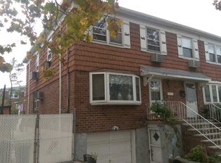 14738 27th Ave, Flushing, NY 11354