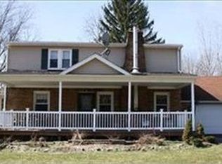 6065 Ireland Rd, Windsor, OH 44099