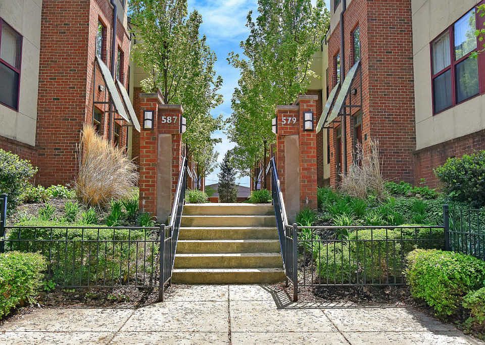 1st image of 587 E Rich St APT 102