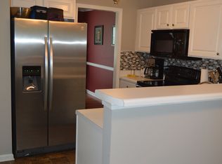 6105 Live Oak Dr, Flowery Branch, GA 30542