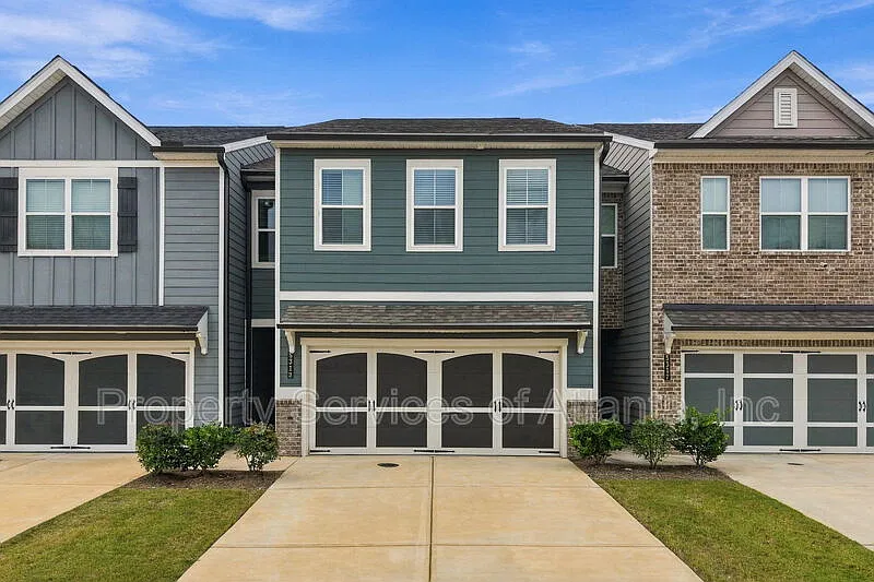 5313 Melbourne Ln