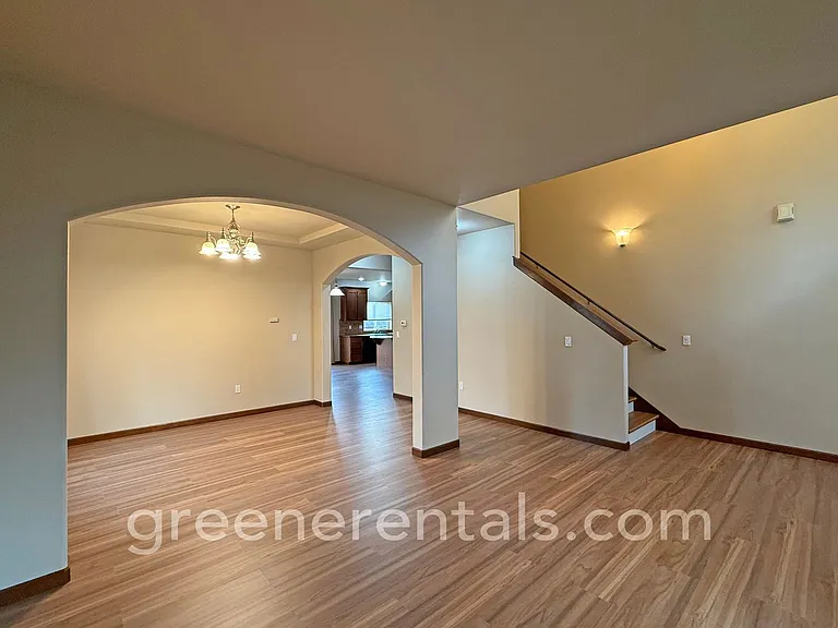 611 H St SW — Photo 4