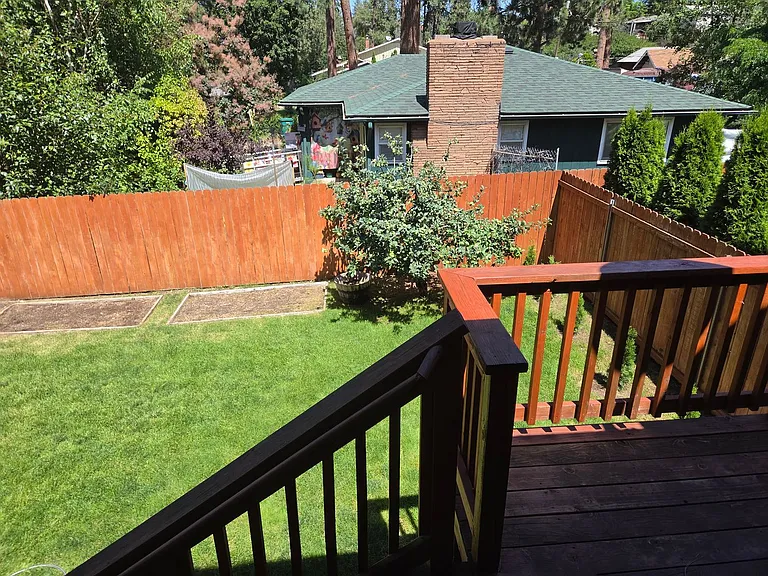 9707 E 8th Ave — Photo 11