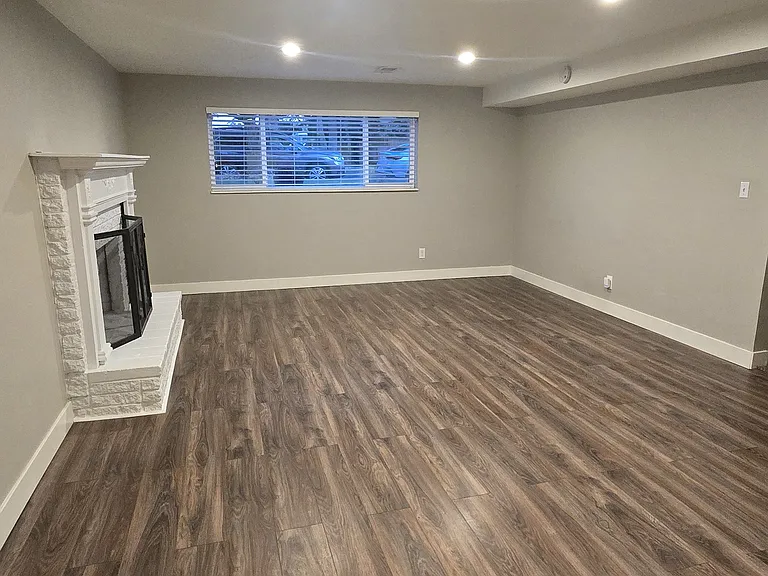 4848 W Odell Dr — Photo 3