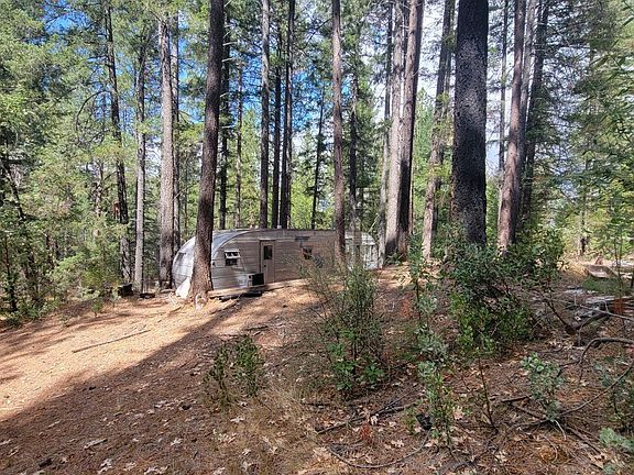 5th image of 995 Bear Creek Road