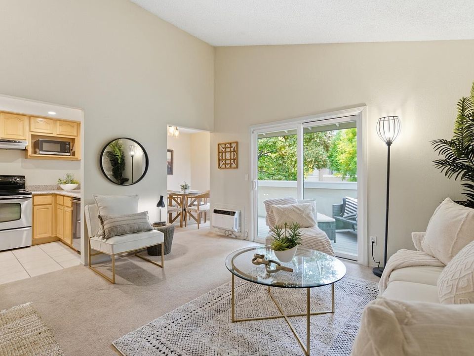 1st image of 1058 Tekman Dr
