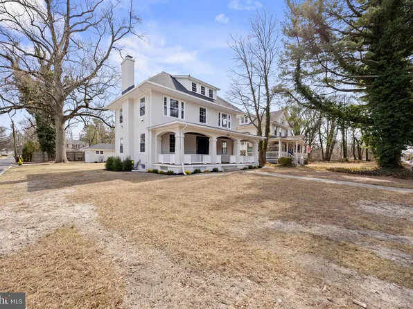 50 N Evergreen Ave, Woodbury, NJ 08096