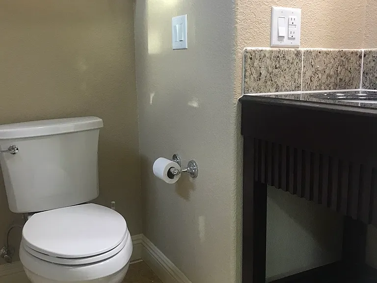 2601 Westview Dr — Photo 12