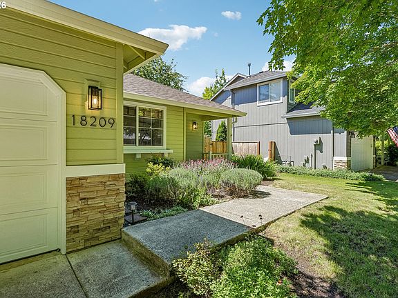 3rd image of 18209 SE 18th St