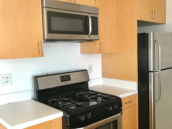 4th image of 5091 Glen Iris Ave APT 201