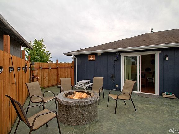 5th image of 4307 151st Pl NE