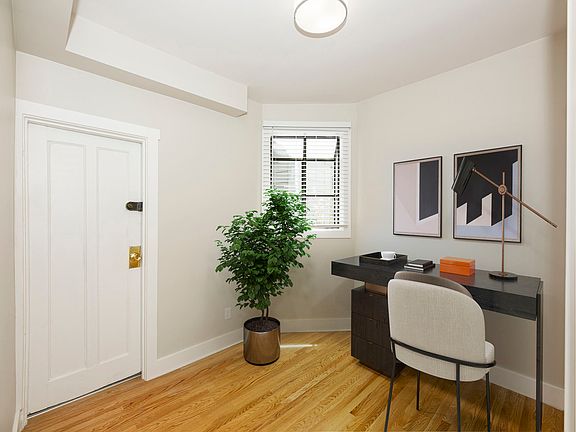5th image of 2459 Larkin St #3