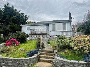 94251 2nd St, Gold Beach, OR 97444