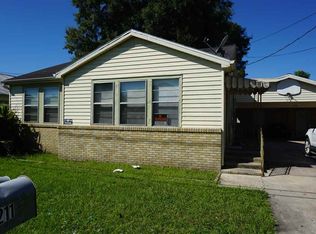 212 Saint Louis St, Raceland, LA 70394