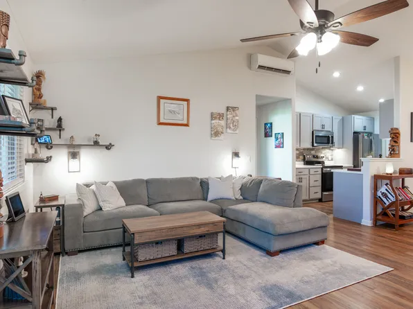 73-4358 Waipahe St, Kailua Kona, HI 96740