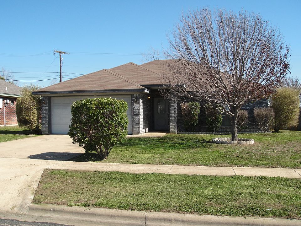 001_3833 Oak Valley Dr Front_06242022