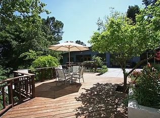 19 White Oak Dr, Orinda, CA 94563