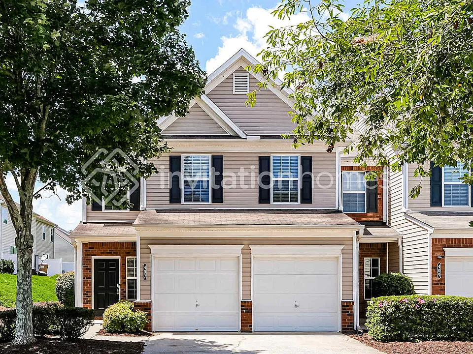 407 Windstone Trl