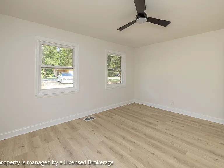 409 Eastover Ave — Photo 31