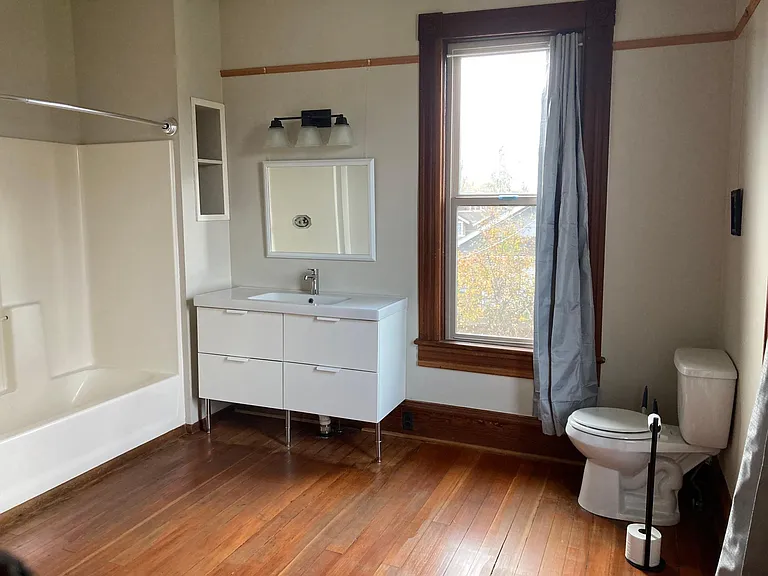 upstairs bathroom