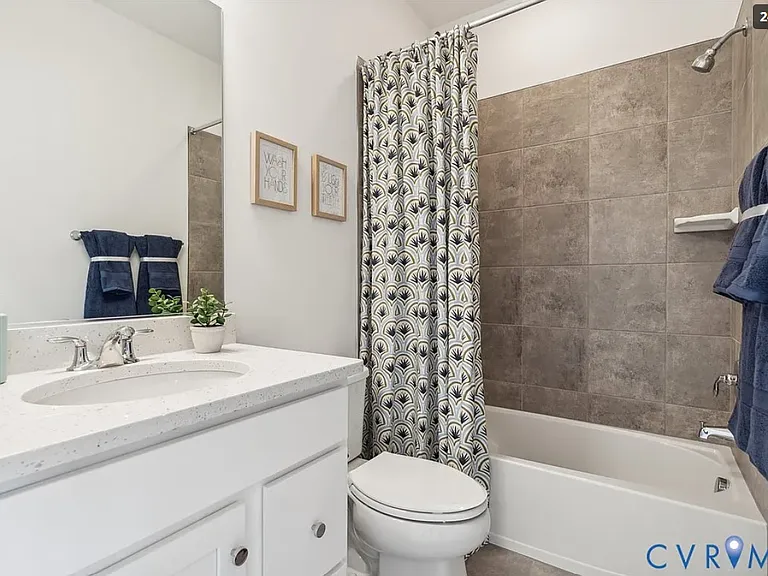 9427 Alquist St — Photo 23