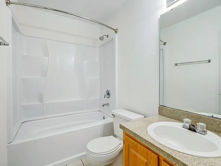 11110 Atlantic Blvd — Photo 40