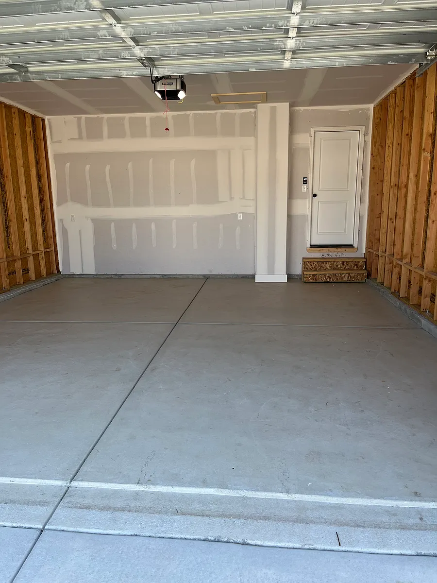 Photo 2 of 14 - 5246-48 Plumthicket Cir #5248 - Wichita, KS Building Photo - 5246-48 Plumthicket Cir #5248