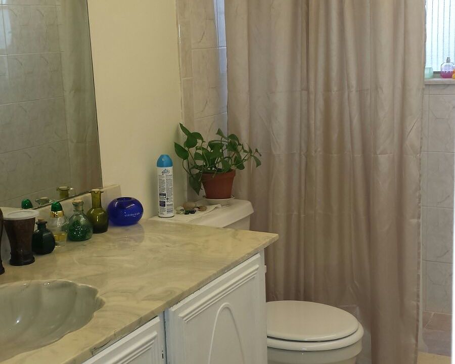 1st image of 5535 Lakewood Cir N APT 324