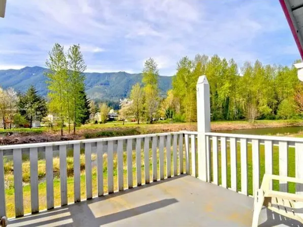 (undisclosed Address), North Bend, WA 98045