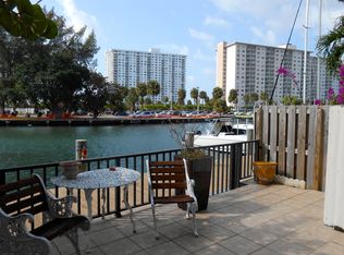 326 Poinciana Dr #908, Sunny Isles Beach, FL 33160
