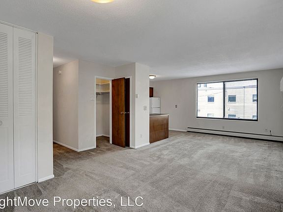 4th image of 2100 Bryant Ave S APT 305