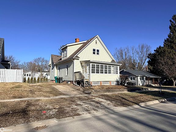 2nd image of 509 E Adams Ave